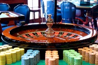 Mega 7 kazino nemokami lustų kodai, internetinio kazino laiminga valanda