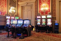 Neribotas nemokamos monetos grynųjų pinigų frenzy kazino 2021